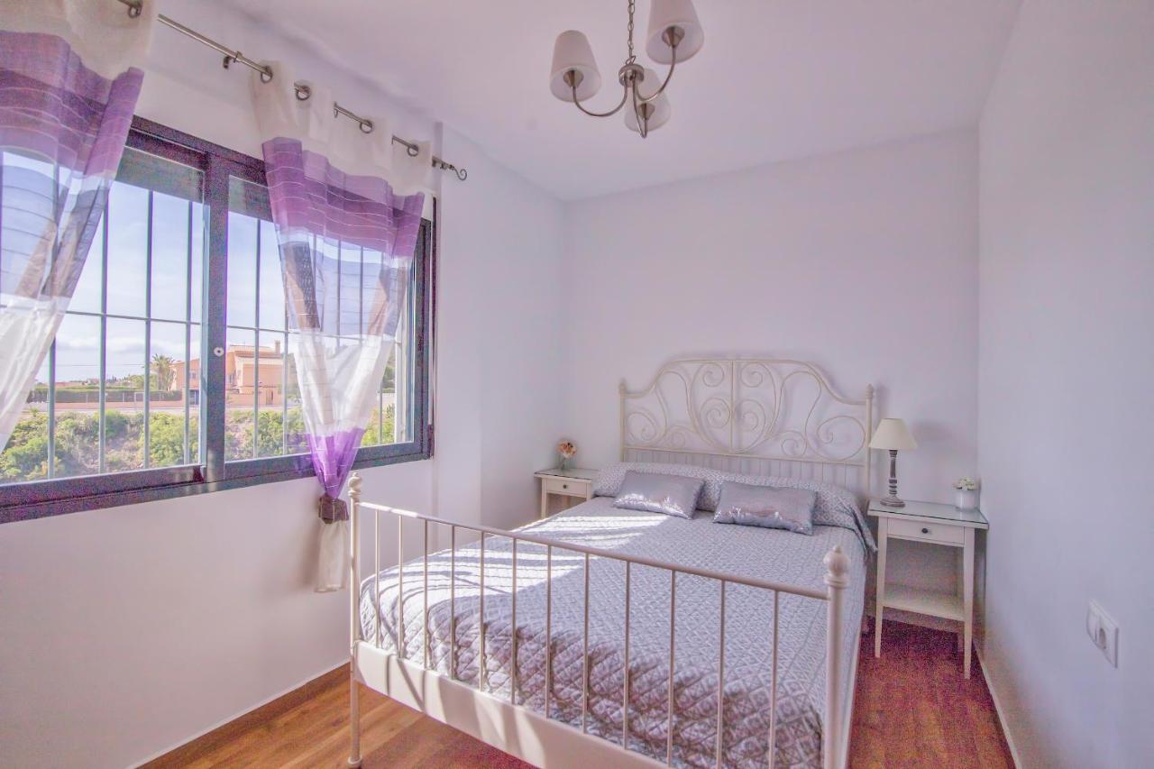 Villa Moderna Con Piscina เอลกัมเปโญ ภายนอก รูปภาพ