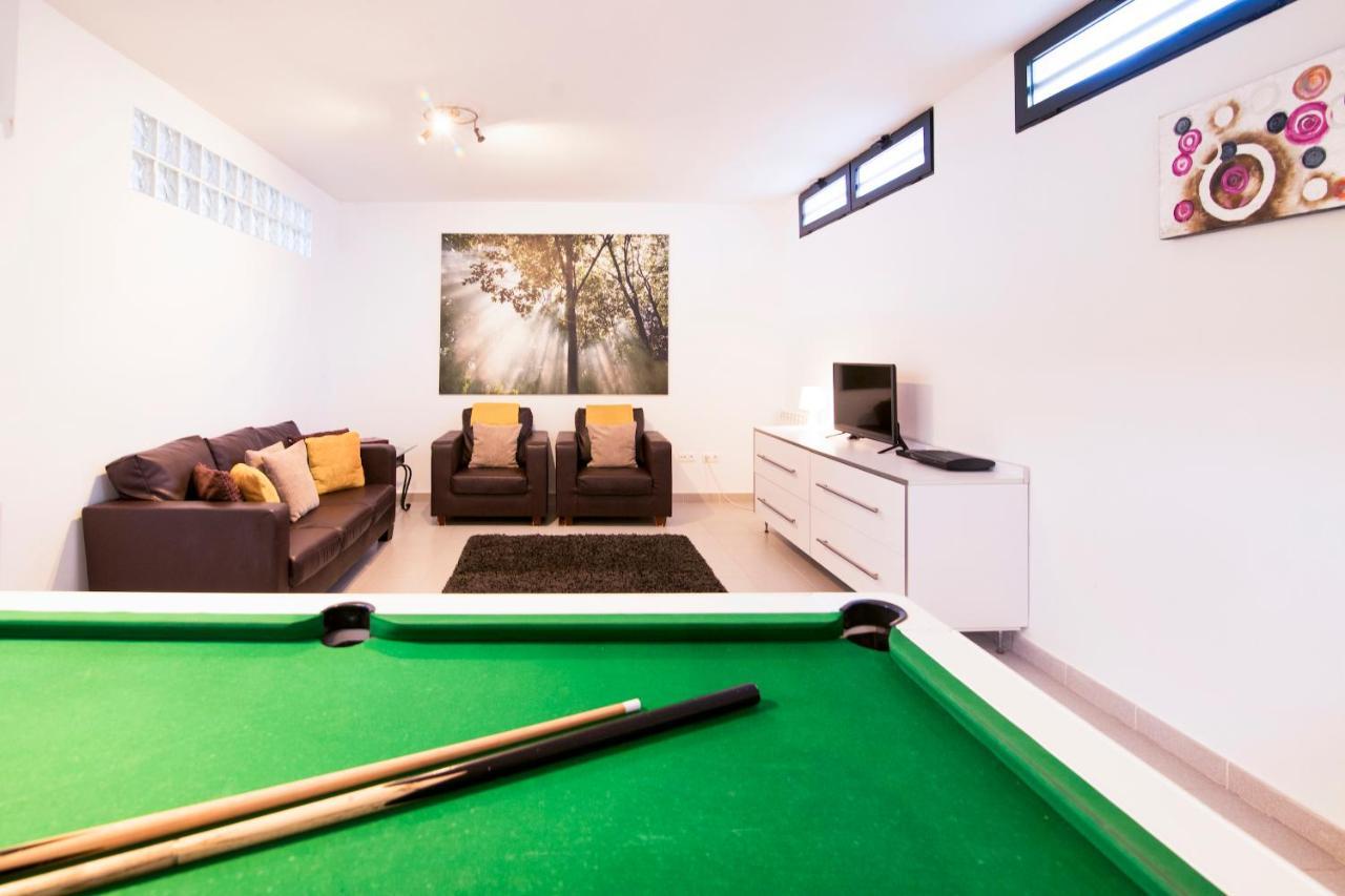 Villa Moderna Con Piscina เอลกัมเปโญ ภายนอก รูปภาพ